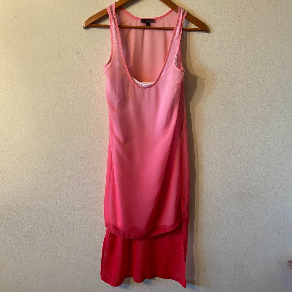 G BY GUESS XS PINK-TO-RED OMBRE SLEEVELESS LAYERED HI-LOW TANK DRESS WITH BELT